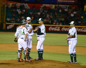 Espectacular y mágica apertura, récord y segundo descalabro para las fieras