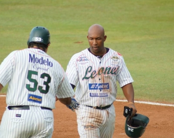 Los Leones, a futuro: probable venta y posible regreso a los pléiofs