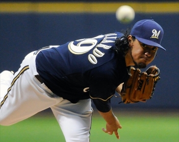 Yovani Gallardo, en selecto club de ponchadores mexicanos