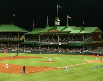 Kershaw y los Dodgers pegan primero; la primera carrera de 2014, de un mexicano