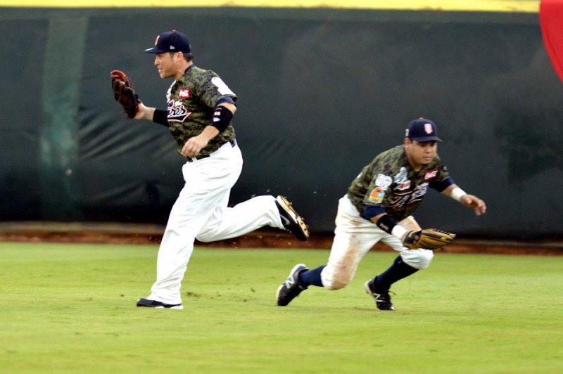 De héroe a villano: Karim regresa al Estadio Monterrey; Silva va por la ventaja