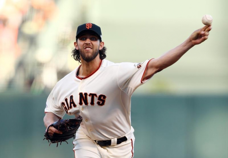 Bumgarner hace historia y pone a los Gigantes a un paso de la gloria