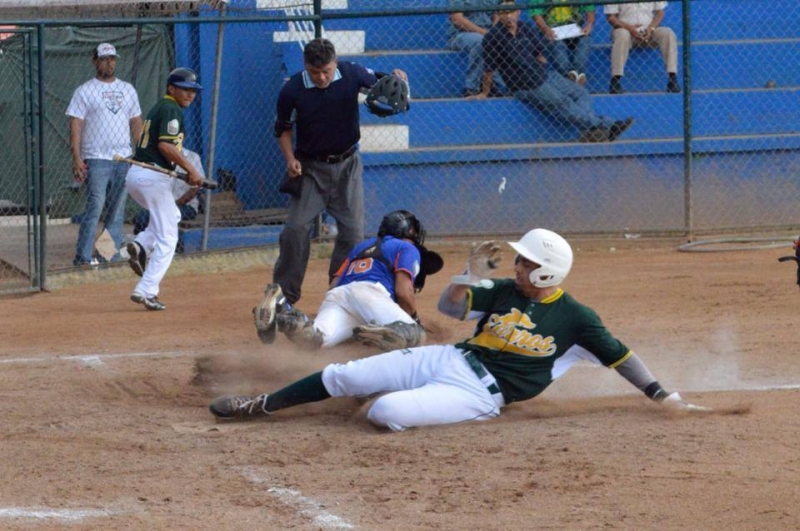 Triunfo de Espinoza y Saucedo y Valencia ayudan a ganar a Ciudad Obregón