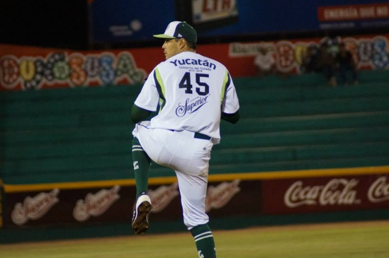 Vibrante fin de semana en el Parque Kukulcán: Espinoza y el debutante Pérez definen hoy la serie Pericos-Leones
