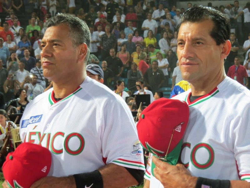 Aceves y México comiezan con el pie derecho la búsqueda del bicampeonato